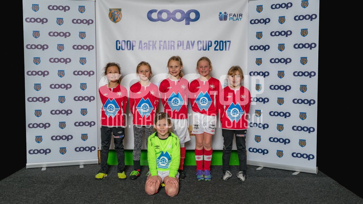 Sykkylven IL hvit J8