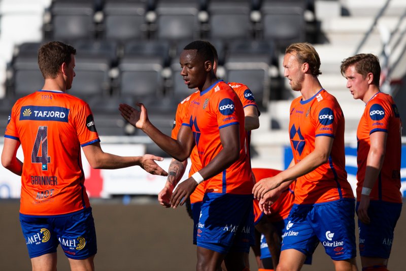 Skien 20200725. Aalesundjubel i eliteseriekampen i fotball mellom Odd og Aalesund på Skagerak Arena.Foto: Trond Reidar Teigen / NTB scanpix