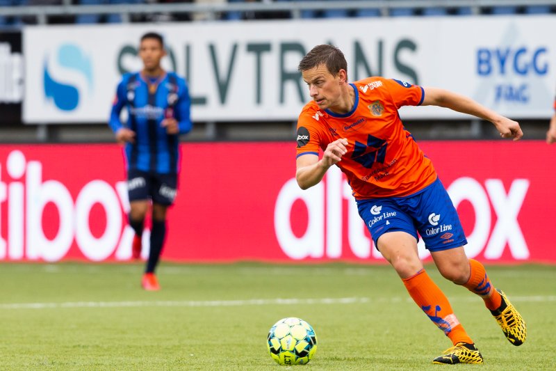 Jonas Grønner og Aalesund fortsetter å jakte poeng, og aller helst en seier. Foto: NTB Scanpix